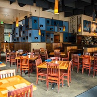 7/16/2018 tarihinde Azul Restaurant &amp;amp; Loungeziyaretçi tarafından Azul Restaurant &amp;amp; Lounge'de çekilen fotoğraf