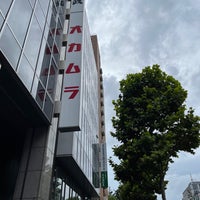 Photo taken at 神田運転免許更新センター by Kaizo 2. on 8/12/2022