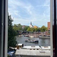 Foto diambil di Hampshire Hotel - Eden Amsterdam oleh Khaled A. pada 9/16/2023