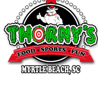 Foto tirada no(a) Thorny&amp;#39;s Food Sports Fun por Thorny&amp;#39;s Food Sports Fun em 6/21/2016
