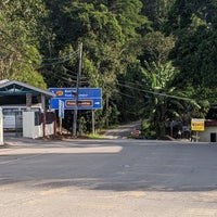 Photo taken at Pulau Santap by Budak P. on 9/4/2022