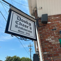 Photo taken at Dooky Chase Restaurant by Matthew K. on 4/24/2024