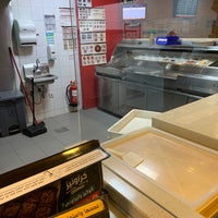 Photo taken at Dominos Pizza by HM.. on 8/28/2019