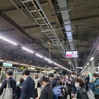 Photo taken at JR Platforms 3-4 by 寒椿 / Kantsubaki on 10/25/2022