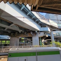 Photo taken at Platforms 1-2 by 寒椿 / Kantsubaki on 11/9/2022