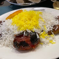 Photo taken at Farsi Restaurant by Hamad H. on 8/10/2021