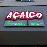 Photo taken at Acaico Fresh Bar by Zu S. on 10/31/2013