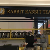 Photo taken at Rabbit Rabbit Tea by Susannah S. on 9/17/2019