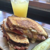 Photo taken at The American Grilled Cheese Kitchen by Susannah S. on 8/27/2019