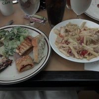 รูปภาพถ่ายที่ Milano Italian Dining โดย Becky Z. เมื่อ 8/1/2012