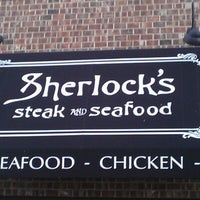 Das Foto wurde bei Sherlocks Steak and Seafood von Will Klein T. am 1/17/2012 aufgenommen
