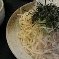 Photo taken at Maru-SU Akio製麺所 by itaru w. on 9/8/2011