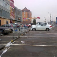Photo taken at Стоянка ТЦ &amp;quot;Западный&amp;quot; by Andrey G. on 1/8/2012