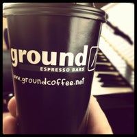 รูปภาพถ่ายที่ Ground Espresso Bars โดย Niall D. เมื่อ 11/27/2011