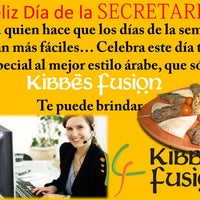Foto scattata a Kibbes Fusion - Restaurante Árabe da Kibbes Fusion R. il 4/25/2012