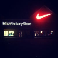 nike store birch run