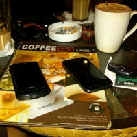 รูปภาพถ่ายที่ CoffeeBen&amp;#39;s &amp;amp; Resto โดย apit h. เมื่อ 9/10/2011