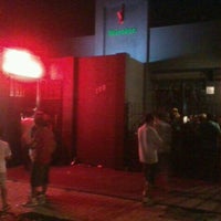 Photo taken at Fever Bar by Renan F. on 1/21/2011