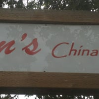 Foto scattata a Yan&amp;#39;s China Bistro &amp;amp; Bar da Randy C. il 9/5/2012