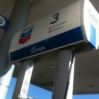 Photo taken at Chevron by Ludwig G. on 8/1/2011