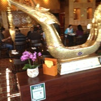 Das Foto wurde bei Folsom Thai Cuisine von Navi S. am 2/21/2012 aufgenommen