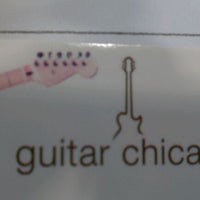 Photo taken at Guitar Chicago (Guitar Cities Chicago) by Gabriel L. on 10/8/2011