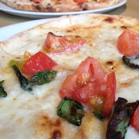 Photo taken at Pizzeria da Giovanni by misoco on 8/13/2012