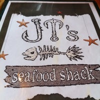 Photo taken at JT&amp;#39;s Seafood Shack by xtinar on 5/13/2011