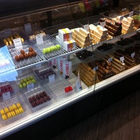 Photo taken at L&amp;#39;Affaire est Chocolat! by Marie C. on 7/21/2011