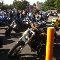 Foto tirada no(a) Liberty Harley-Davidson por Raynaldo T. em 9/18/2011