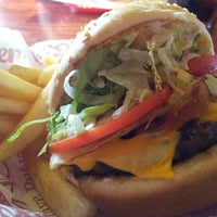 Photo taken at Red Robin Gourmet Burgers and Brews by Jason T. on 7/20/2012