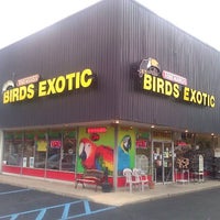 Photo taken at Todd Marcus Birds Exotic by Todd M. on 6/13/2011