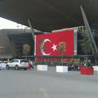 Das Foto wurde bei 212 İstanbul Power Outlet von Özgür K. am 4/21/2012 aufgenommen