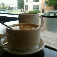 Foto tirada no(a) Manitowoc Coffee por Patrick S. em 8/25/2012