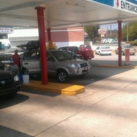 7/8/2012にGeorge R.がRiverchase Car Wash &amp;amp; Detailで撮った写真