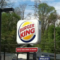 Photo taken at Burger King by 💋Dina💋 on 4/17/2012