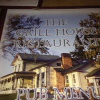 Снимок сделан в The Grill House Restaurant пользователем Erin M. 2/21/2012
