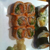 Photo taken at Sushi Choshi by Shuenling P. on 7/12/2012