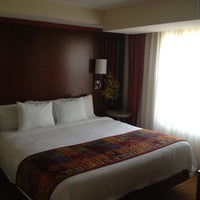 รูปภาพถ่ายที่ Residence Inn by Marriott San Diego North/San Marcos โดย Avery C. เมื่อ 2/25/2012