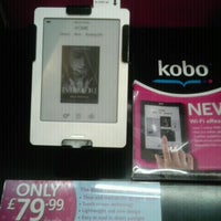 Photo taken at WHSmith by Bill 熊. on 3/10/2012