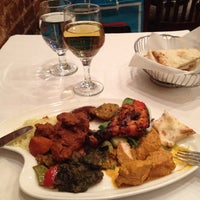 2/3/2012 tarihinde Odonio A.ziyaretçi tarafından Taj Tribeca Restaurant &amp;amp; Bar'de çekilen fotoğraf