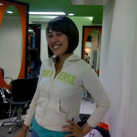 Review Johnny Danuarta Salon