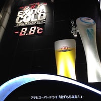 Photo taken at アサヒスーパードライ エクストラコールドBAR TOKYO by こげ太郎 こ. on 8/13/2012