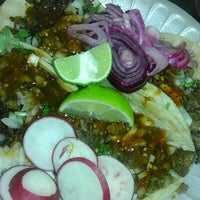 Photo taken at Tacos La Que Si Llena by Bobby V. on 2/24/2012