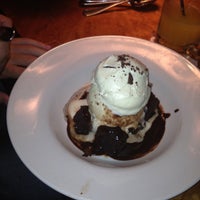 Photo taken at Outback Steakhouse by Clara F. on 6/28/2012