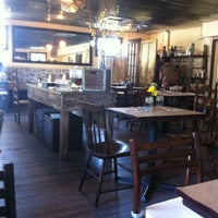 8/26/2012 tarihinde Gonzalo S.ziyaretçi tarafından Angel Oak Restaurant'de çekilen fotoğraf