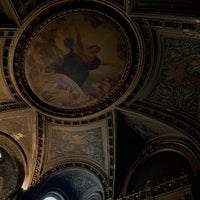 Photo taken at Basilica di Santa Maria in Cosmedin by Uliana K. on 9/15/2022