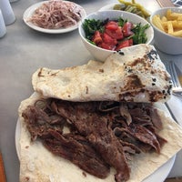 Photo prise au Tatar Salim Döner Lokantası par Ayfer S. le8/6/2017