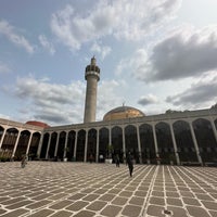 Photo taken at The London Central Mosque by Shadi A. on 8/29/2023