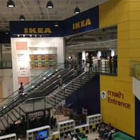 Das Foto wurde bei IKEA Bangna von Somchit T. am 8/2/2015 aufgenommen